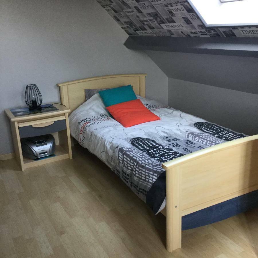 Coup De Coeur Assure ! Calm Comme A La Maison ! Maison Spacieuse Avec Grande Terrasse Pour 2 A 5 Personnes Proximite Granville Et Mer Avec Wifi Et Parking Gratuits 외부 사진